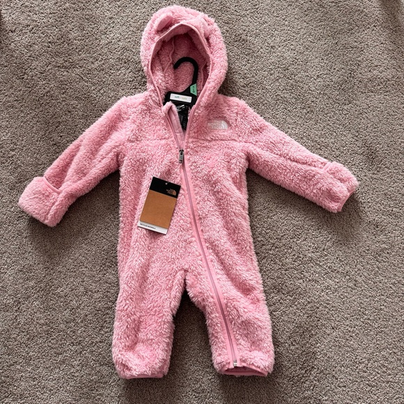 North Face Pink Bear One Piece Sherpa Fleece 3-6 months winter snowsuit NWT